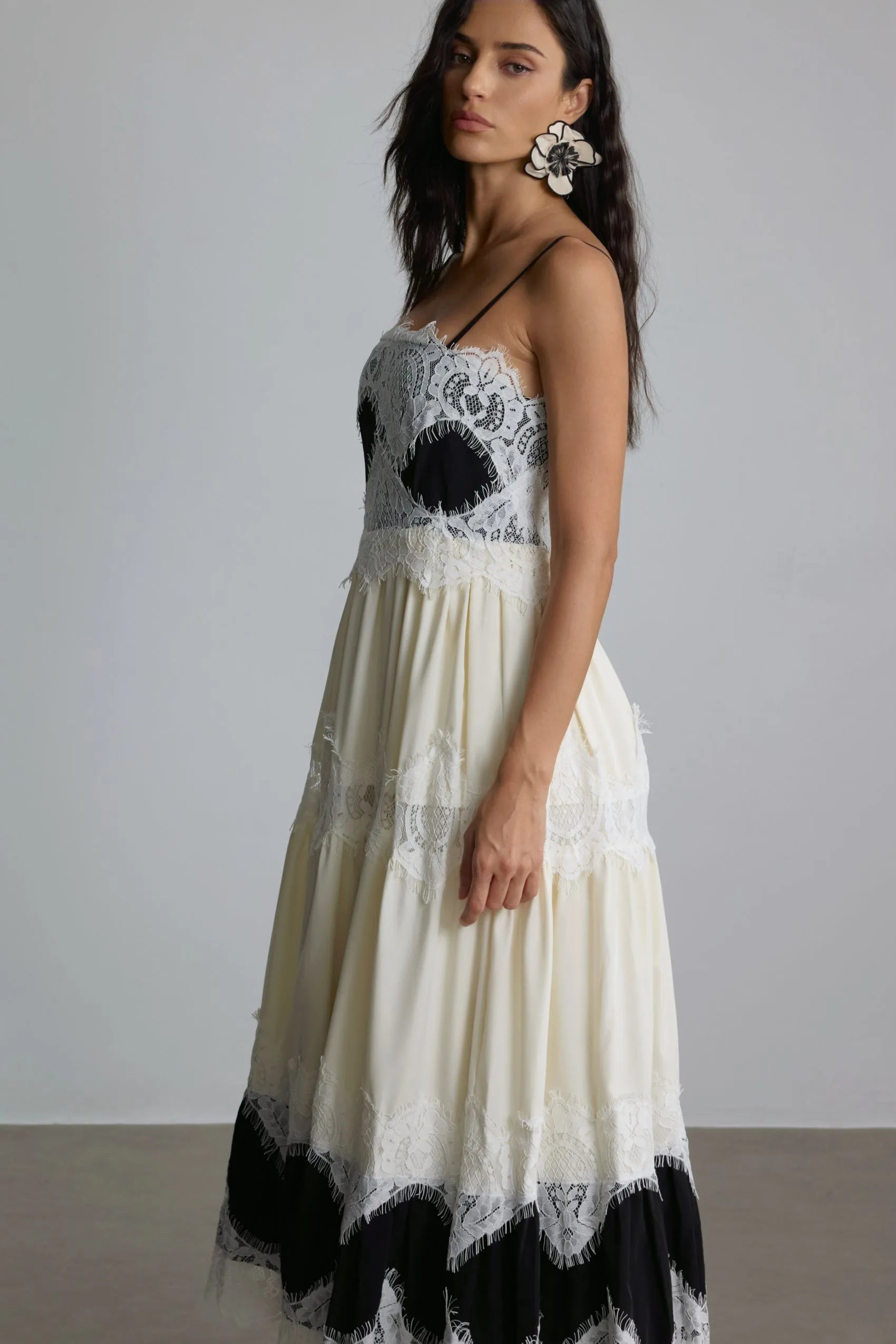 Vestido Midi Noir